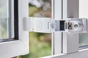 Titan by Jackloc window restrictor